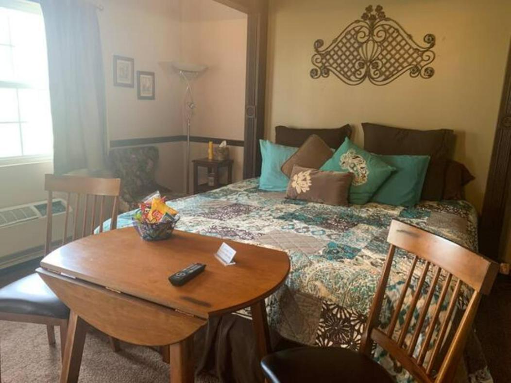 Dickey House Bed And Breakfast Marshfield 외부 사진